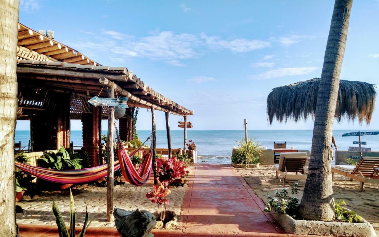 Punta Ballenas Mancora Lodge Экстерьер фото